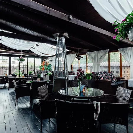 Panda Tourist Penzión pre hostí